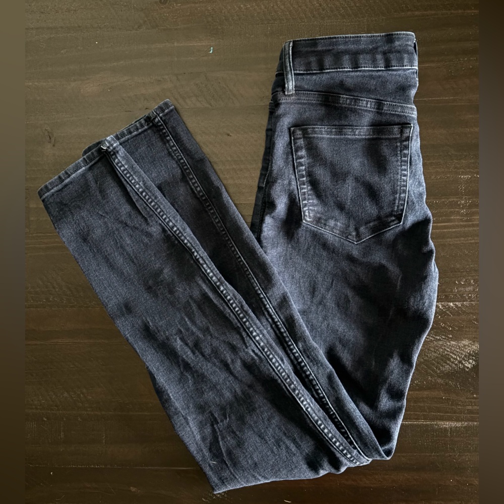 Dark wash women’s Straight Jeans